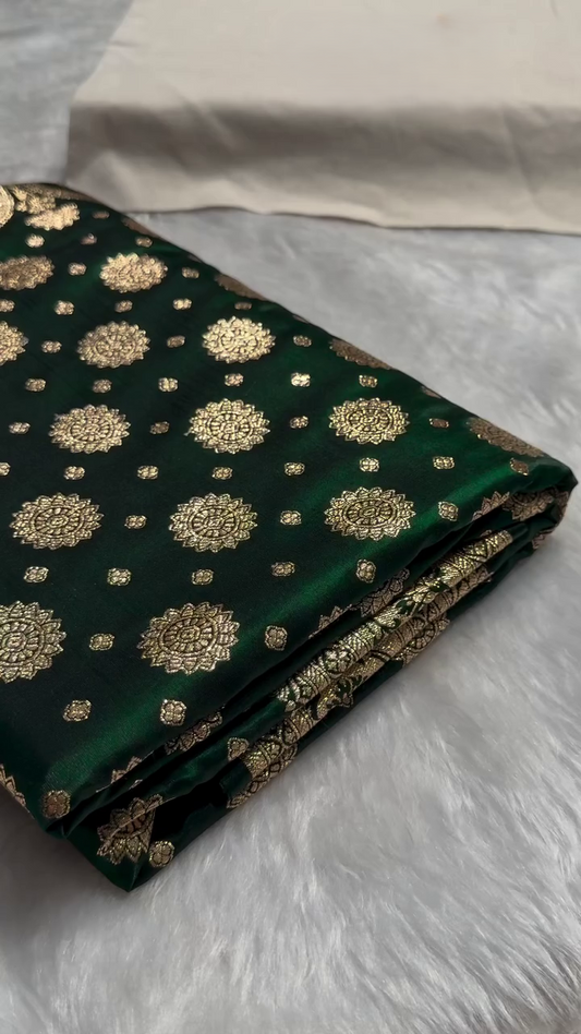 Forest Green Banarasi Silk Saree with Gold Zari Medallion Motifs & Traditional Woven Border