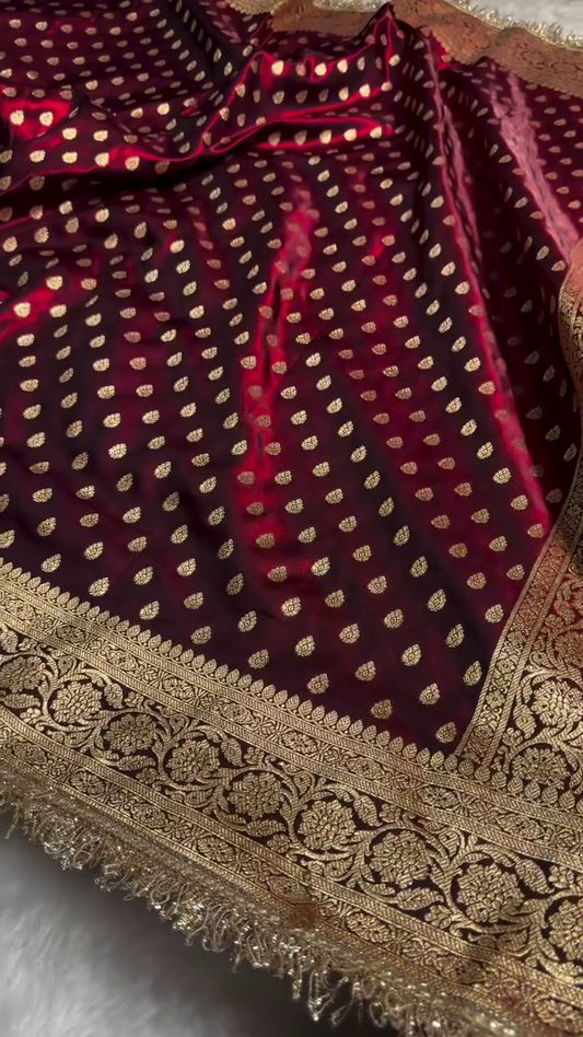 Maroon Red Banarasi Silk Saree – Golden Zari Butta & Heavy Floral Border
